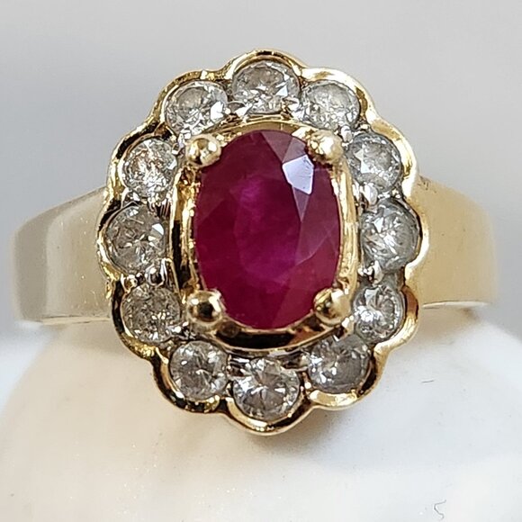 VTG 5.10g 14K Gold Natural Genuine Ruby & Diamond Cluster Halo Ring Size 6/7 - Picture 3 of 15